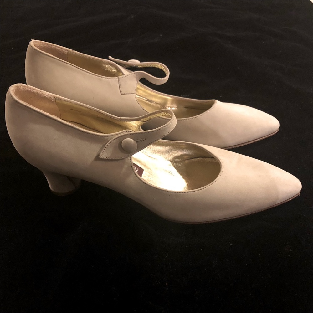 WALTER STEIGER Sumptuous Mary Jane Suede Heels 7AA